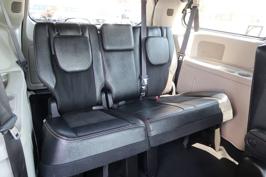 Used 2019 Dodge Grand Caravan SXT FWD image 10