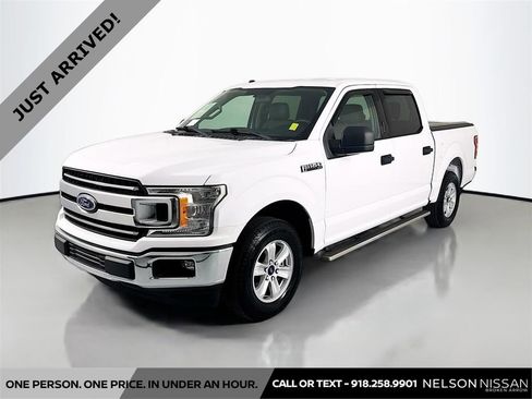 Used 2018 Ford F150 XLT image 1