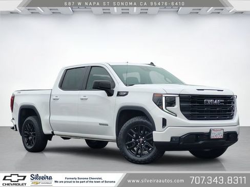 Used 2022 GMC Sierra 1500 Elevation w/ LPO, Elevation Black Package AWD/4WD image 1