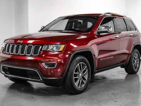 Used 2018 Jeep Grand Cherokee Limited image 6