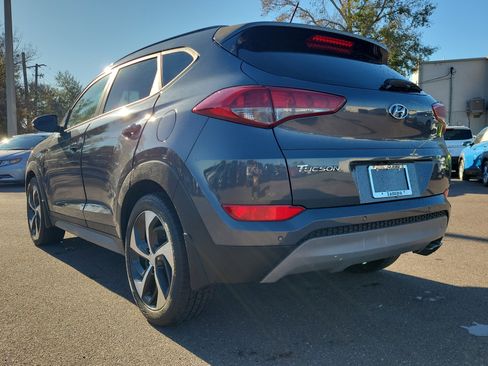 Used 2017 Hyundai Tucson Value w/ Cargo Package image 4