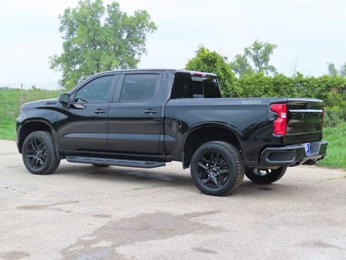 Certified 2021 Chevrolet Silverado 1500 LT Trail Boss w/ LT Trail Boss Premium Package AWD/4WD image 29