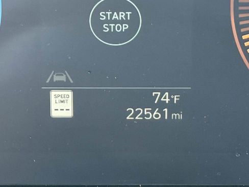 Used 2024 Hyundai Kona SEL FWD image 34