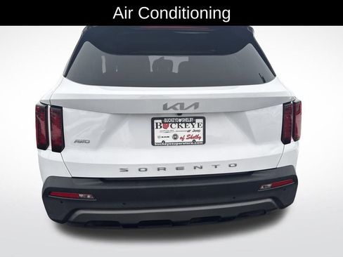 Used 2022 Kia Sorento S w/ Option Group 015 image 4