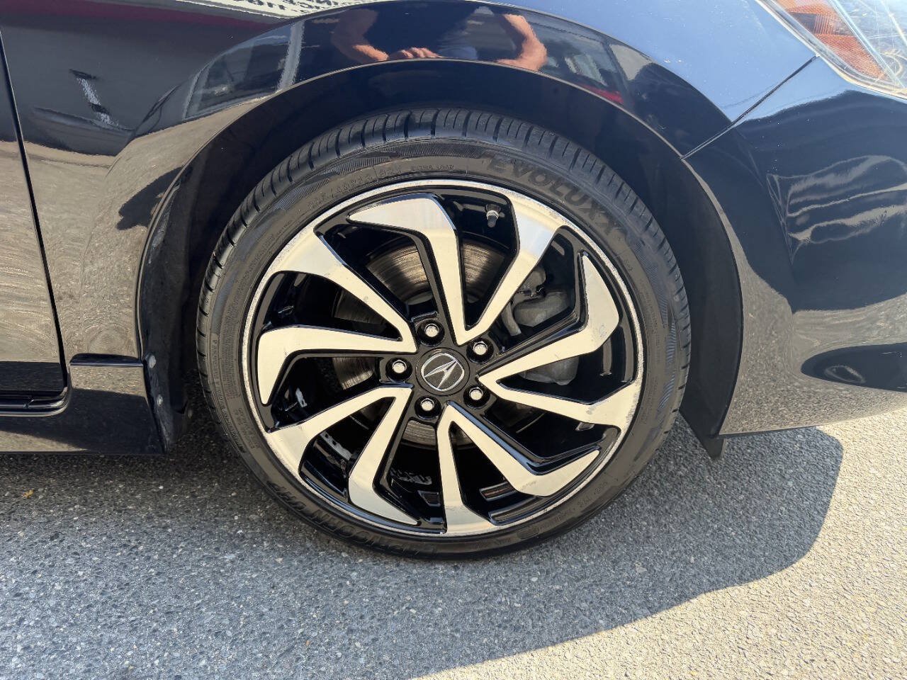 Used 2018 Acura ILX w/ Special Edition Package FWD image 12