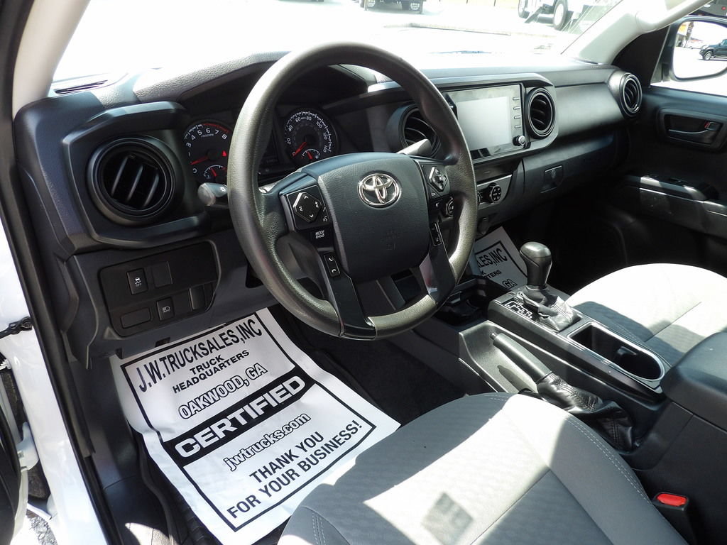 Used 2020 Toyota Tacoma SR RWD image 16