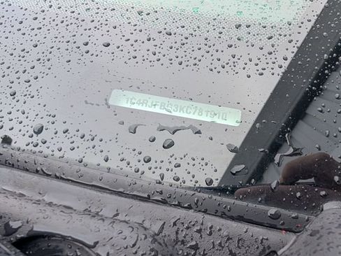 Used 2019 Jeep Grand Cherokee Limited image 40