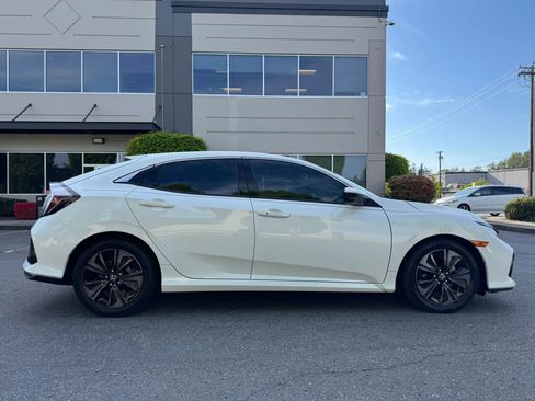 Used 2019 Honda Civic EX image 12