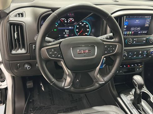 Used 2022 GMC Canyon AT4 image 9