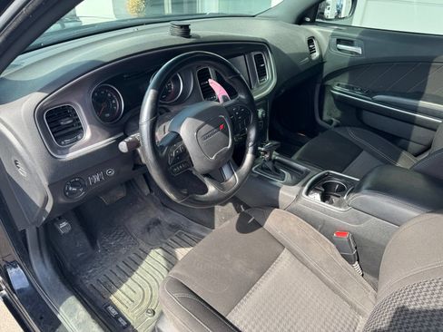 Used 2021 Dodge Charger SXT w/ Driver Convenience Group AWD/4WD image 13