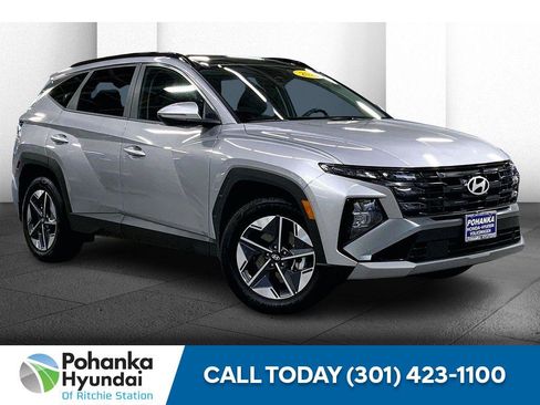 Certified 2025 Hyundai Tucson SEL image 1