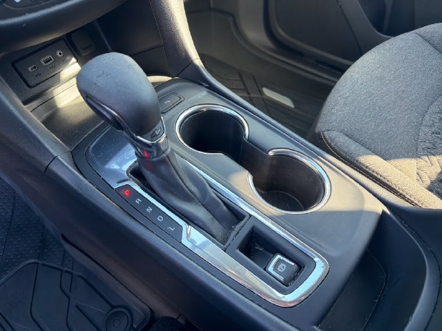 Used 2024 Chevrolet Equinox LT w/ LPO, Floor Liner Package FWD image 20
