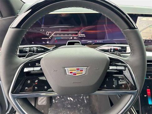 New 2026 Cadillac Escalade Luxury w/ LPO, Radiant Package image 27