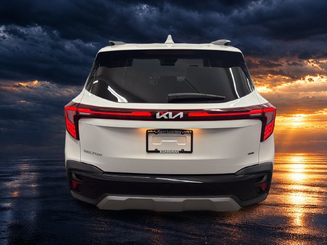 Certified 2024 Kia Seltos S AWD/4WD image 5