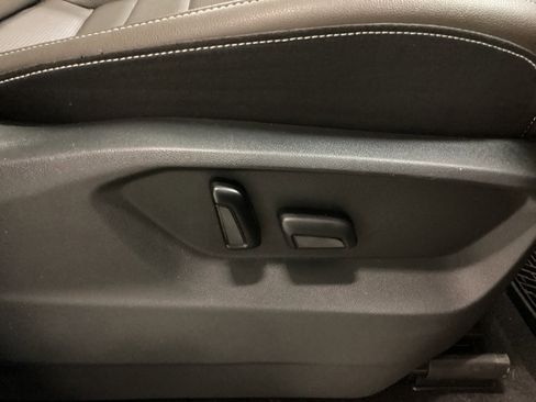 Used 2024 Volkswagen Atlas SEL image 35