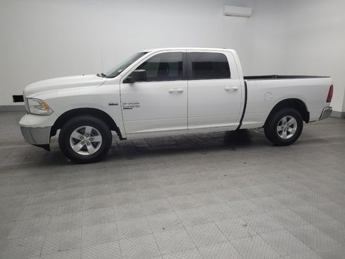 Used 2019 RAM 1500 Classic SLT RWD image 2