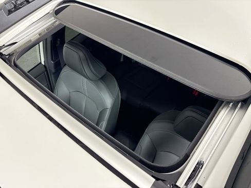 New 2026 Subaru Outback Touring XT image 22