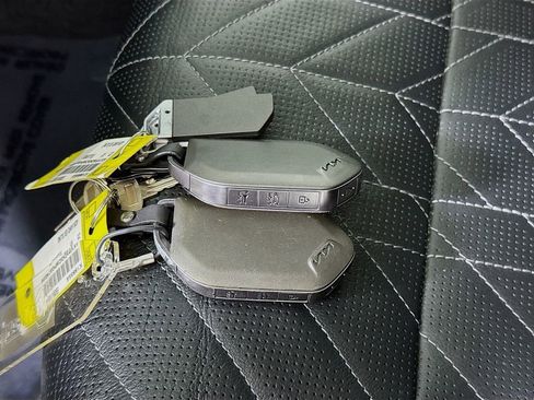 Used 2023 Kia Telluride EX X-Line image 36