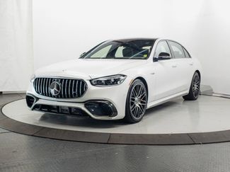 Used 2024 Mercedes-Benz S 63 AMG S w/ Carbon Fiber Exterior Package video 3