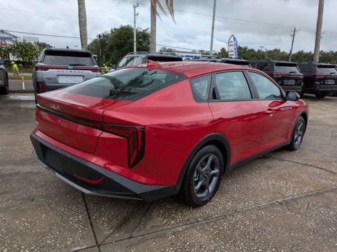 Used 2025 Kia K4 FWD image 4