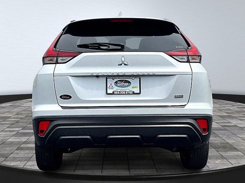 Used 2024 Mitsubishi Eclipse Cross AWD image 4