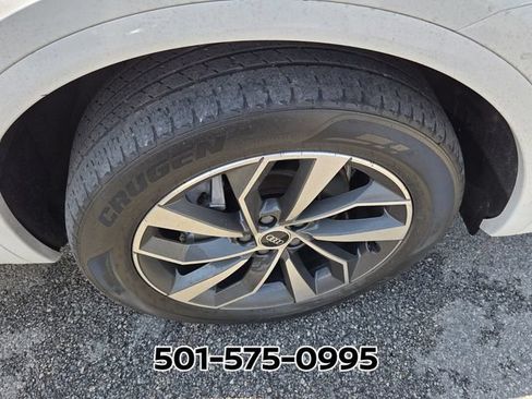 Used 2021 Audi Q5 2.0T Premium Plus w/ Premium Plus Package AWD/4WD image 7