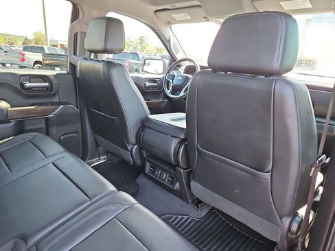 Used 2019 Chevrolet Silverado 1500 LT w/ Texas Edition image 27