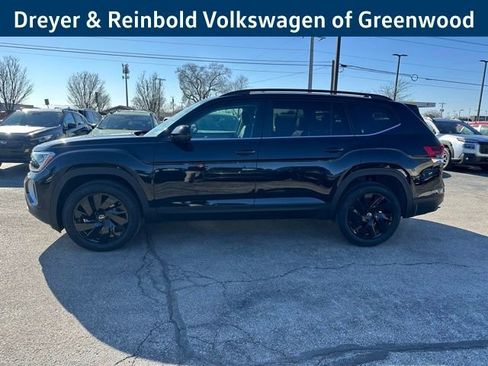 New 2026 Volkswagen Atlas SE image 4