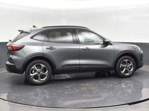 Used 2026 Ford Escape ST-Line AWD/4WD image 19