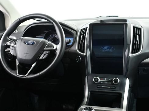 Used 2024 Ford Edge SEL w/ Convenience Package AWD/4WD image 8