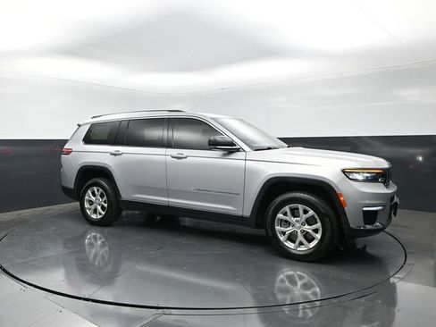Used 2023 Jeep Grand Cherokee L Limited AWD/4WD image 1