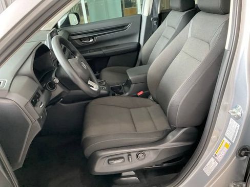Certified 2025 Honda CR-V EX image 4