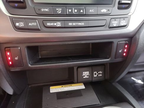Used 2023 Honda Passport EX-L image 34