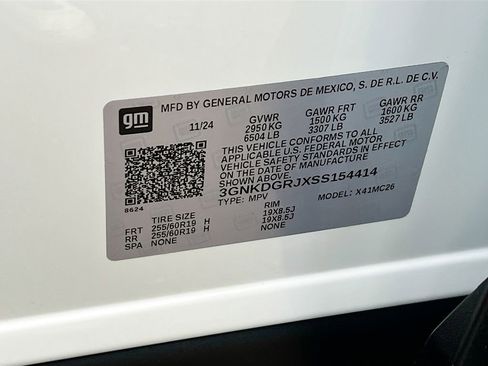 Used 2025 Chevrolet Blazer EV LT AWD/4WD image 29