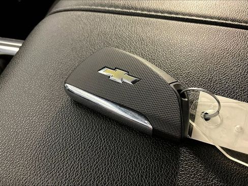 Used 2024 Chevrolet Silverado 1500 LT image 14