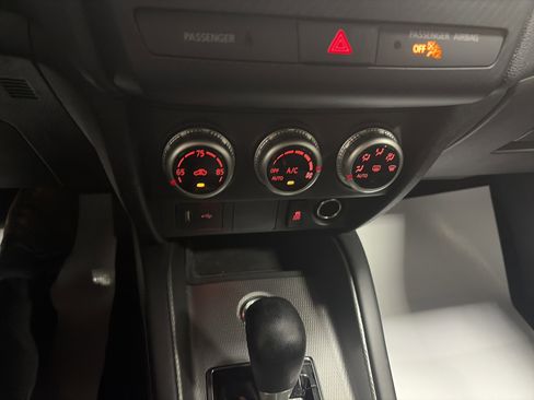 Used 2024 Mitsubishi Outlander Sport ES AWD/4WD image 19