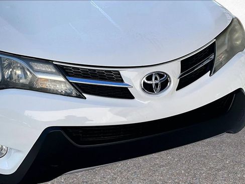 Used 2013 Toyota RAV4 XLE FWD image 32
