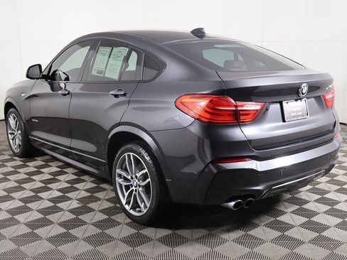 Used 2018 BMW X4 xDrive28i image 10