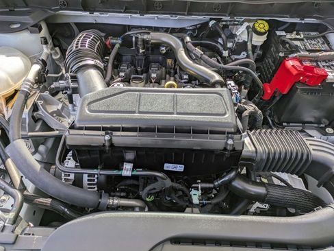 Used 2025 Ford Escape Active image 28