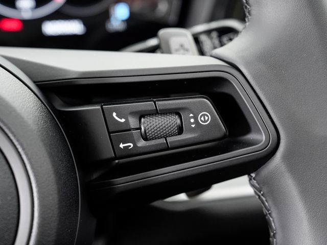 Certified 2026 Porsche Cayenne AWD/4WD image 14