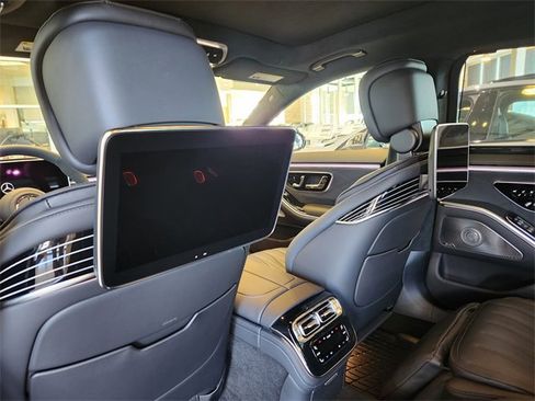 New 2025 Mercedes-Benz S 63 AMG S image 14