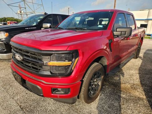 Used 2025 Ford F150 XLT w/ Equipment Group 302A MID RWD image 3