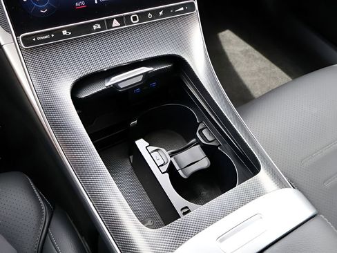 Certified 2024 Mercedes-Benz C 300 4MATIC Sedan image 26
