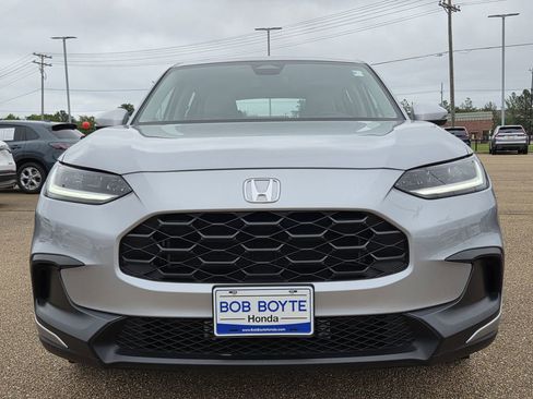 Used 2023 Honda HR-V LX image 2