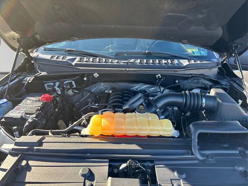 Used 2018 Ford F150 XLT image 15