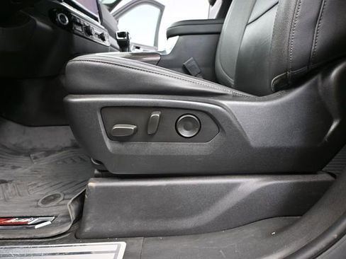 Used 2023 Chevrolet Silverado 1500 LTZ image 27