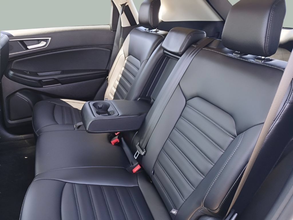 Used 2024 Ford Edge SEL w/ Convenience Package AWD/4WD image 22