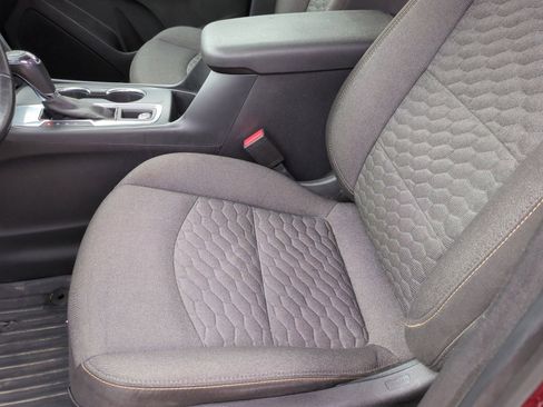 Used 2019 Chevrolet Equinox LT w/ Driver Convenience Package FWD image 20