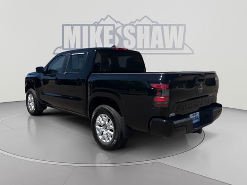Used 2022 Nissan Frontier SV w/ Technology Package AWD/4WD image 3