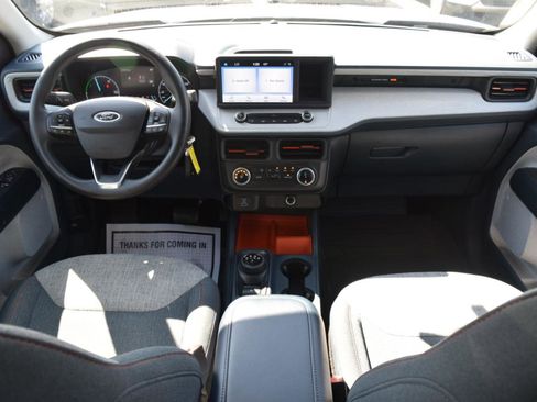 Used 2024 Ford Maverick XLT image 16